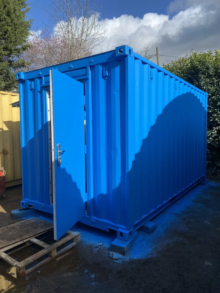 15ft Shipping Container Bar, Kiosk, Stall & Retail Pod