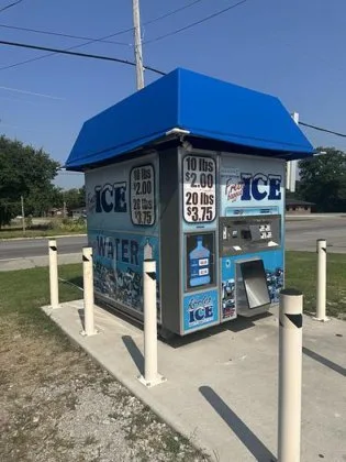 2023 Kooler Ice IM1500 Ice & Water Vending Machine - Image 2