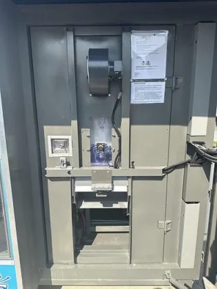 2023 Kooler Ice IM1500 Ice & Water Vending Machine - Image 11
