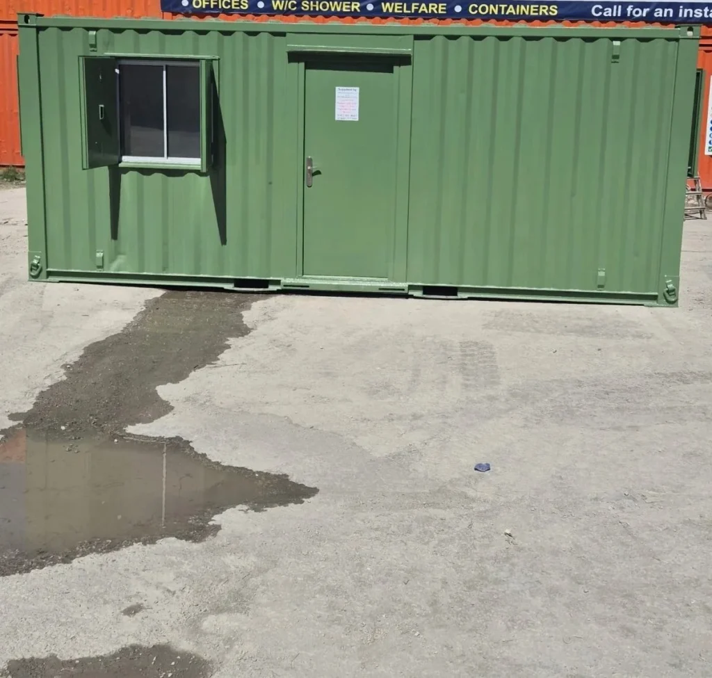20ft x 8ft Mobile Office Container – Open Plan Workspace