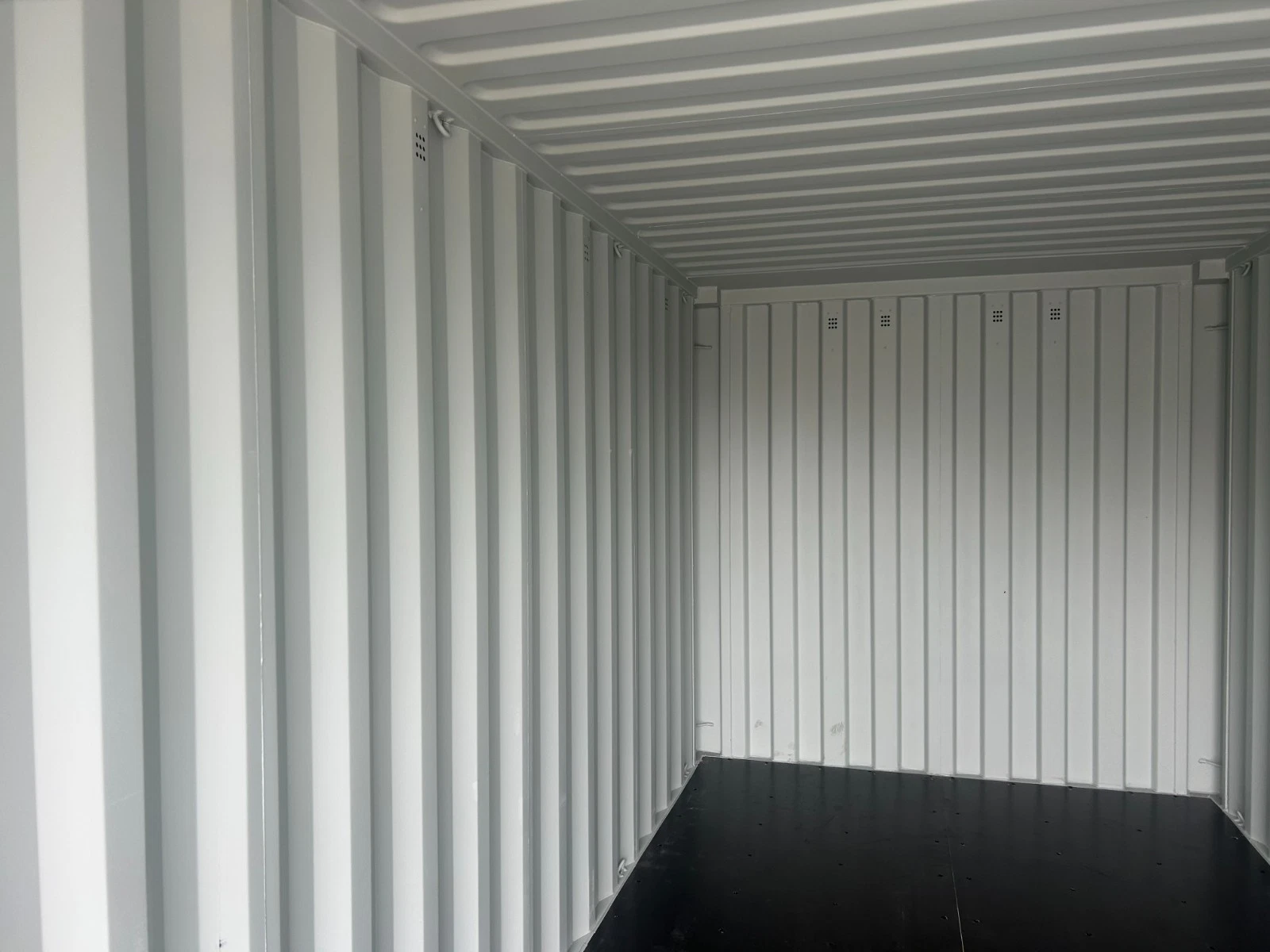20ft x 8ft Shipping Container for Sale | Nationwide Delivery - Image 4