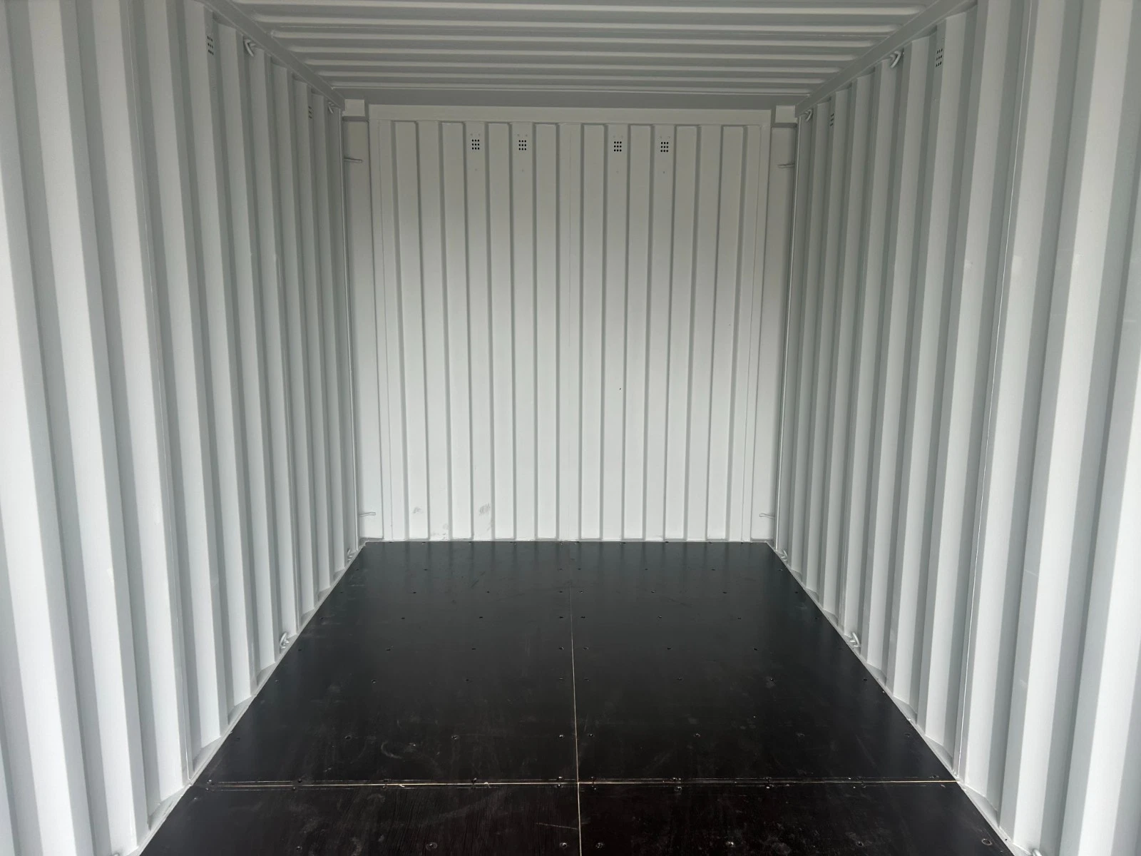 20ft x 8ft Shipping Container for Sale | Nationwide Delivery - Image 3