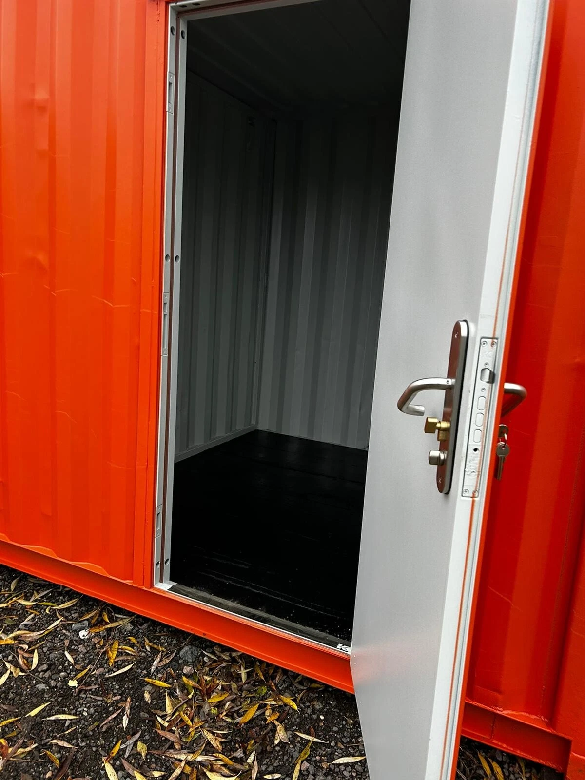 40ft x 8ft shipping container Multistore - Image 4