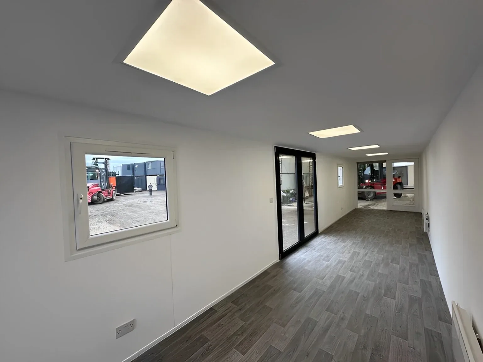 Converted 40ft Shipping Container Office | Open Plan Portable Office - Image 6