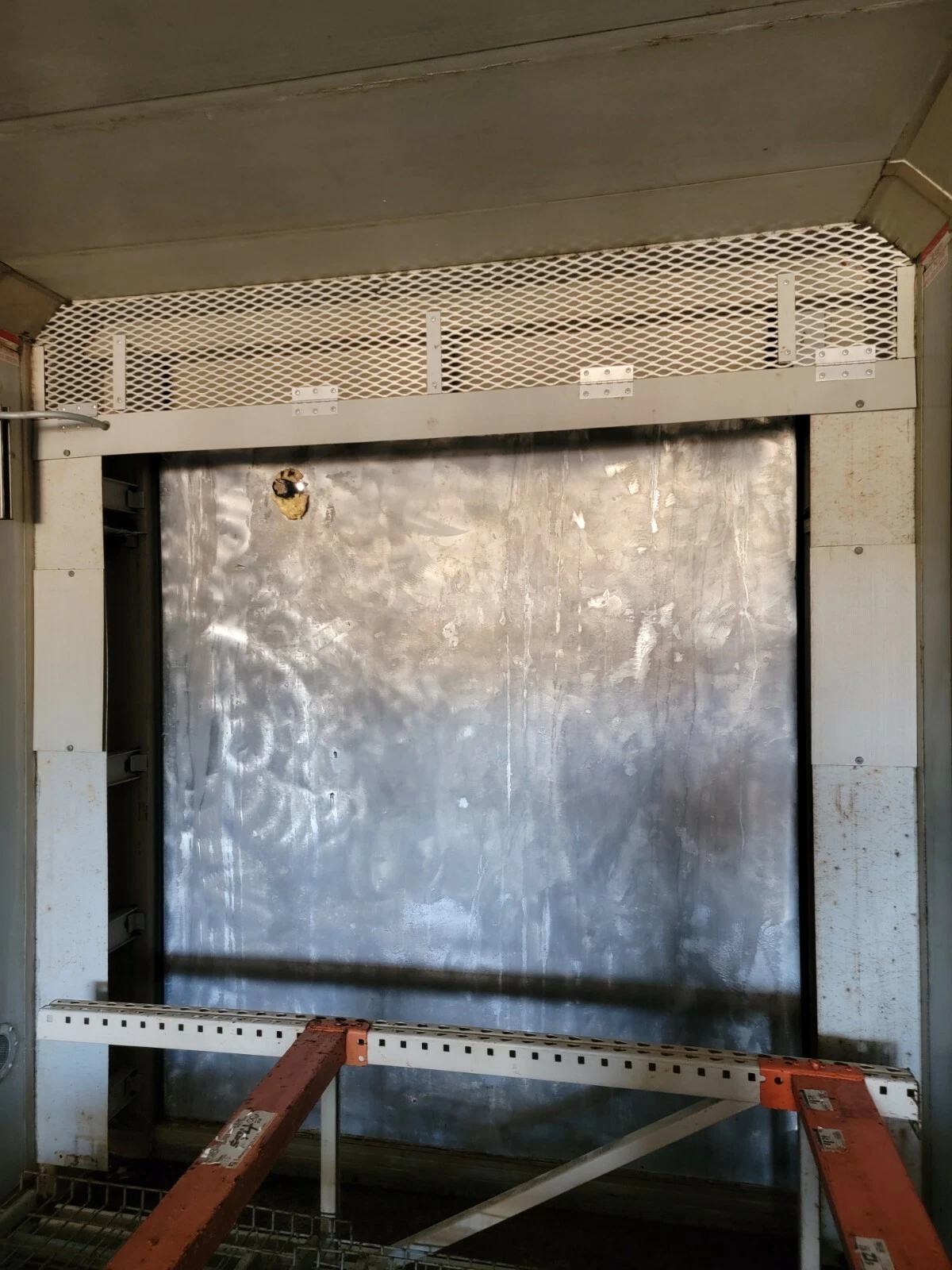 Stoughton 40ft Insulated Shipping Container for Sale - Image 9