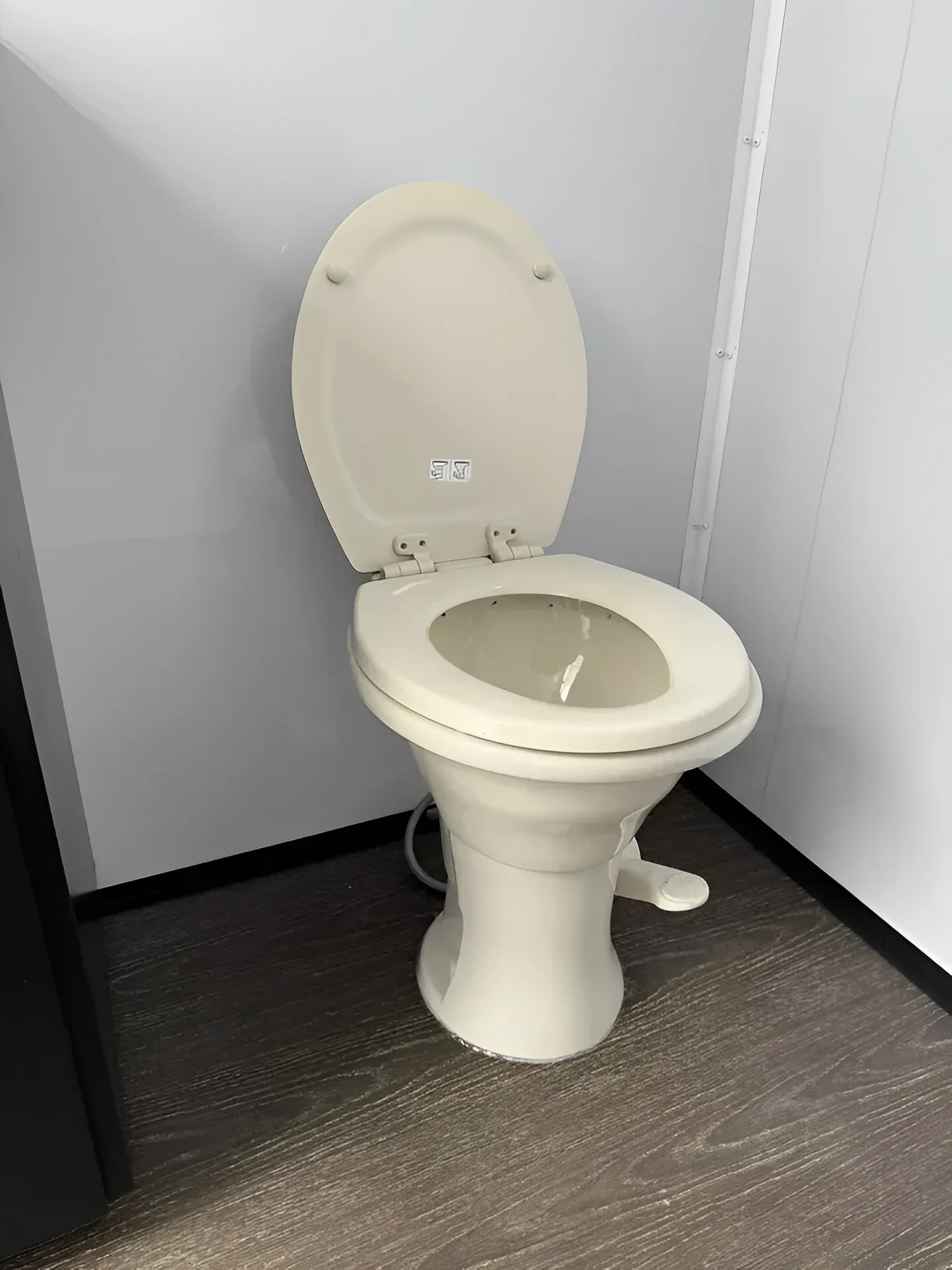 Upscale 2 Station Portable Restroom Trailer 7ft x 14ft - Image 8